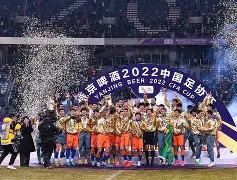 山东泰山发布备战花絮；转会期篮板制胜；法国杯任务艰巨；团队化学反应显著(山东泰山最新消息今天新闻)