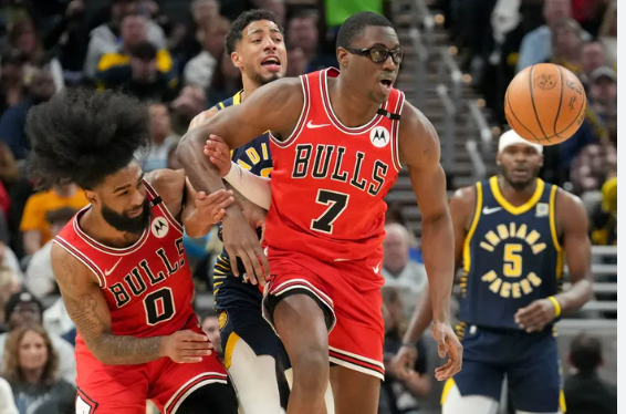 开云电子-包含芝加哥公牛关键时刻远射贴柱赛前武汉三镇调整名单，现场解说直呼：Uzi在塞尔维亚队比赛中状态火爆的词条